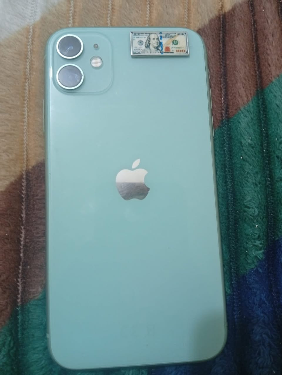 ‏iPhone 11 عادي بطارية 86 ما بد مبدل أي شيء السعر 175 رقم***********
