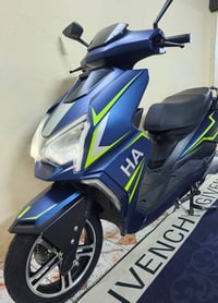 دراجه شحن نوع سكنز شمعه مديل 2025 دراجه نضيفه بعدها بل نايلون ما ناقصه...