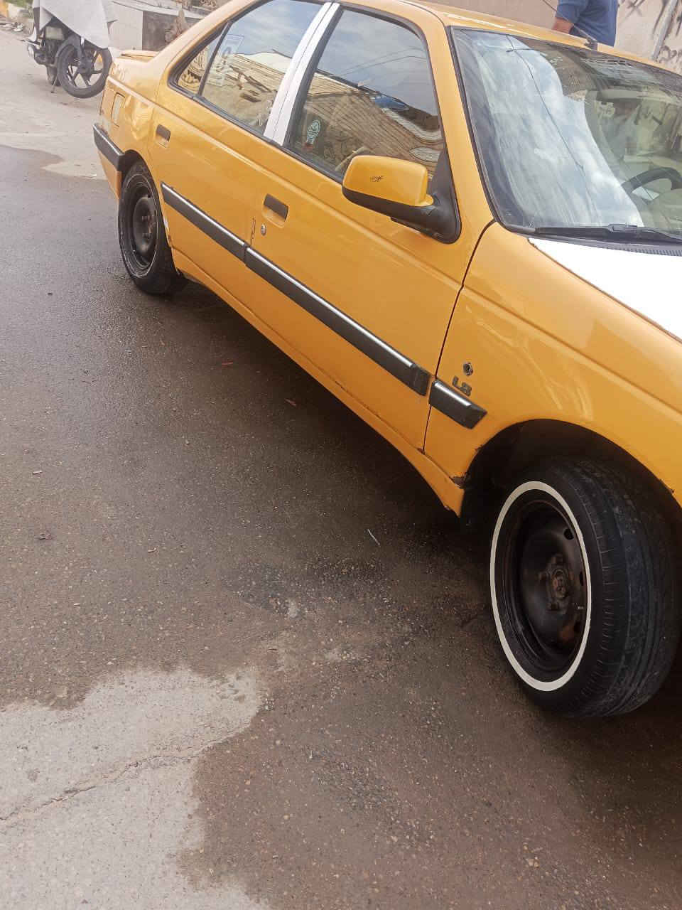 سلام عليكم بيجو أكد موديل 17 البيع او لمروس
سياره مكفوله من ضربه وصبغ والتبديل فقط خياسات بصيطه خارجيه  كير ومحرك كارتون تبريد شرط براد حداديه كارتون 100/100 تخم تاير جديد باتري جديد شاشه وسستم سماعات مفوللات جام كله يصعد وينزل قايشات جدد داينمو وتايمن سياره شرط ماعوزها برغي وترايك وين ما يعجبك  
ماشيه 160لف فقط 
وراعيها بناصريه وشرط الوكاله سنويه ساقطعه بل 22ومطلوبه فقط 200 هيئه 
سعر 34بيها مجال قليل 
***********بي واستاب 
***********فقط تصال 
مكاني ناصريه سوق شيوخ
