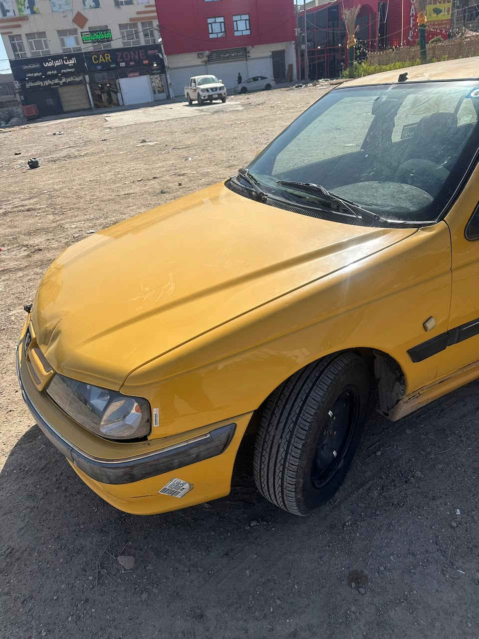 السلام عليكم 
بيجو بارس 2015 رقم بغداد  الجديد الانكليزي تحويل ثاني يوم
سياره خير من الله مكينه كير كله نضيف ترايك للبصره 
داخل نضيف نفس الي بصوره تجي تشوفه 
بيها رصعه بالبنيد مثل ماموضح بالصوره 
مكان بغداد الغزاليه 
45وبيها مجال 
سياره خير من الله 
مامتواجد ع فيس 
للاستفسار الاتصال برقم ***********
رقم صاحب السياره
