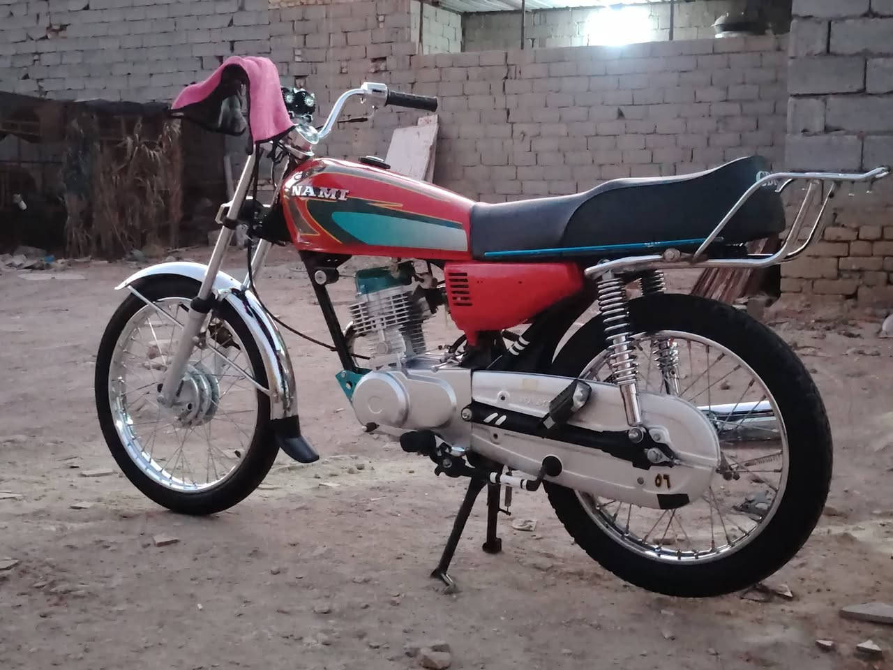 دراجه نامه للبيع  اوراق اصولي بسمي الدراجه  اصلي اصلي اصلي  مانفتوحه تعمير 2025. السعر ٩٠٠وبيه مجال
***********
