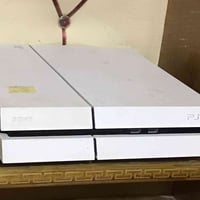 بلاي ستيشن 4 • مهكر • جويستك ٢