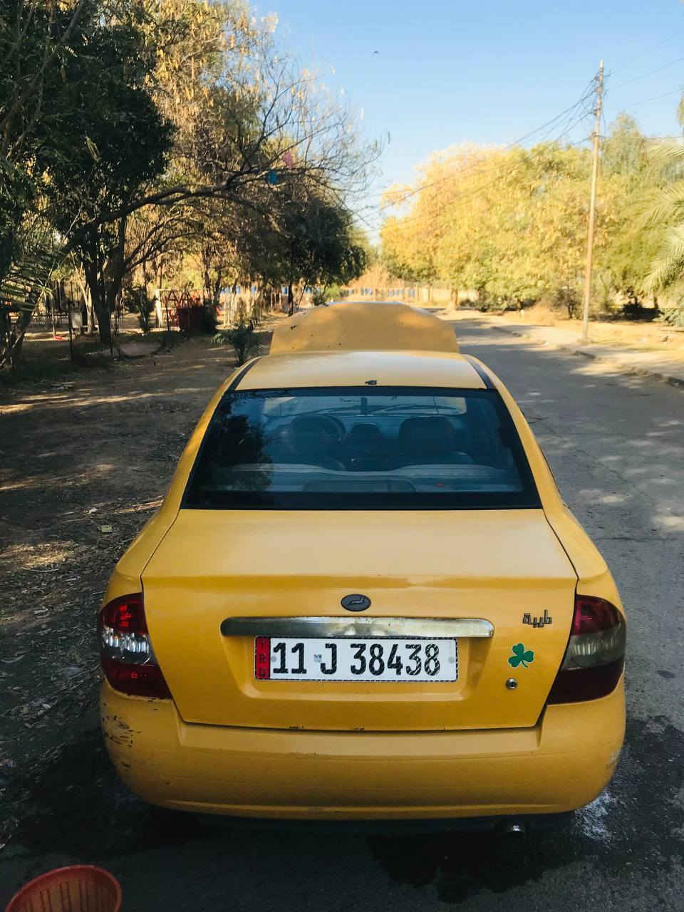 سلام عليكم
طيبة مديل ١٥ 
مصفرة هيئة وغرامات 
السيارة بسمي رقم انكليزي 
هزة جديدة 
مكينة وكير  مضبوط 
السيارة بيهة ٣قطع صبغ جاملغين وبنيد بدون تبديل دون دواخل 
شواصي بلادي تبريد شغال 
السعر ٣٤ وبيهة مجال لتفاوض 
مكاني بغداد المدائن وليجي اخلي عله راسي 
***********
