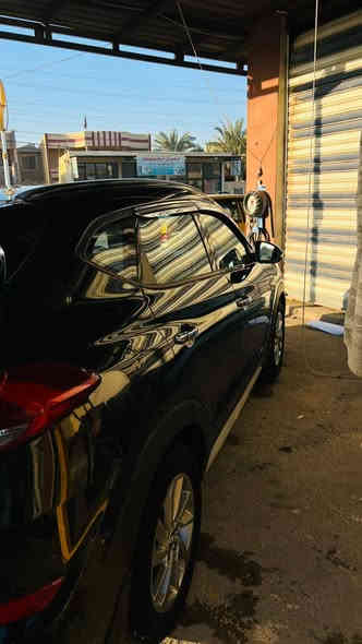 سلام وعليكم.....
من رخصت الادمن سيارة توسان موديل ٢٠١٨ وارد امريكي  فول مواصفات عدة بصمة  تبريد قطعتين امامي خلفي  مناخين
بنراما 4ويل نزول منحدرات ثلاث وضعيات قيادة اربع كشنات تدفئة هيتر ستيرن رادار جانبي اشاير بل مري سيارة خير من الله كير مكينة ترايهة كلش حلو مكينة جيدي اي  مكينة معلايا كازكيت 
سيارة ضرر جنطة ودعامية خلفية بدون دواخل يعني مواصل للحوض  بس بل عراق صار بيها جامرلوغ الامامي صفحة السايق صبغ بدون معجون  بدون دواخل سيارة
السعر ١٦٠ وبيها مجال
الرقم الهاتف ***********
