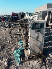 من رخصت ابو الكروب مكاين اللبيع مل نقطة العنوان بغداد رقم 07704525036