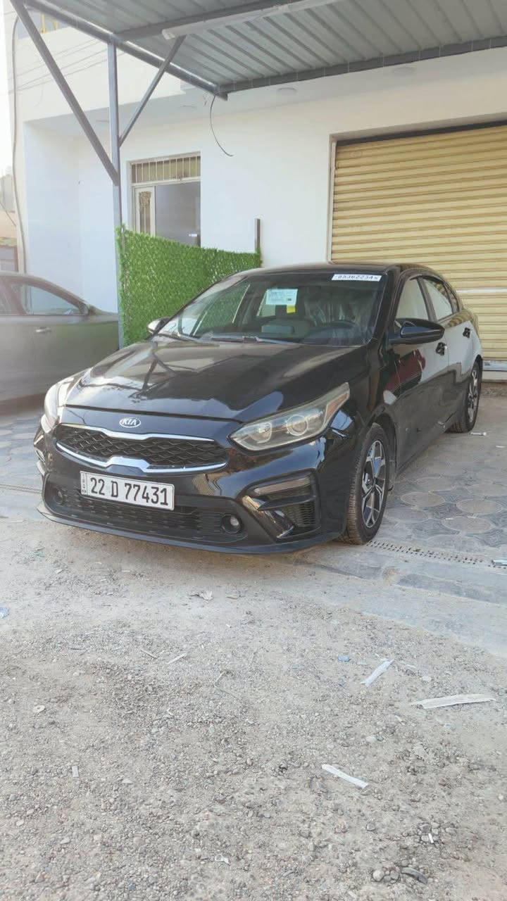 للبيع كيا فورتي 
موديل 2020
لون اسود 
موصفات عاديه 
وارد امريكي 
حادثه بنيد بدون دواخل 
ماشيه 85 
رقم اربيل بسمي 
جاهزه من كلشي السياره 
السعر 120 
مكاني بغداد المنصور 
*********** بغداد, العراق
