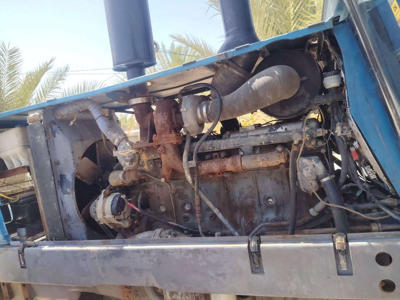 سلام عليكم مكينه فيات حجم 180  اكسل بارز تكمه عريضه فول عادي    مراوس ب فيات حجم 140
***********

