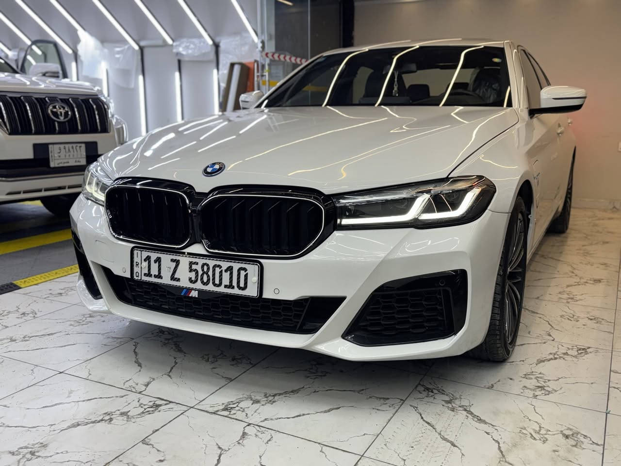 BMW 530E
مكلف بالنشر
هايبرد بلك ان
ماشي 35 mi
كت M
وباقي المواصفات المعروفه
معاها شاحنه
السياره بدون ايرباك
حادث جاملغ امامي جهة سايق وشويه من البنيد
السعر 33 وبي مجال 
للاستفسار واتساب ***********
