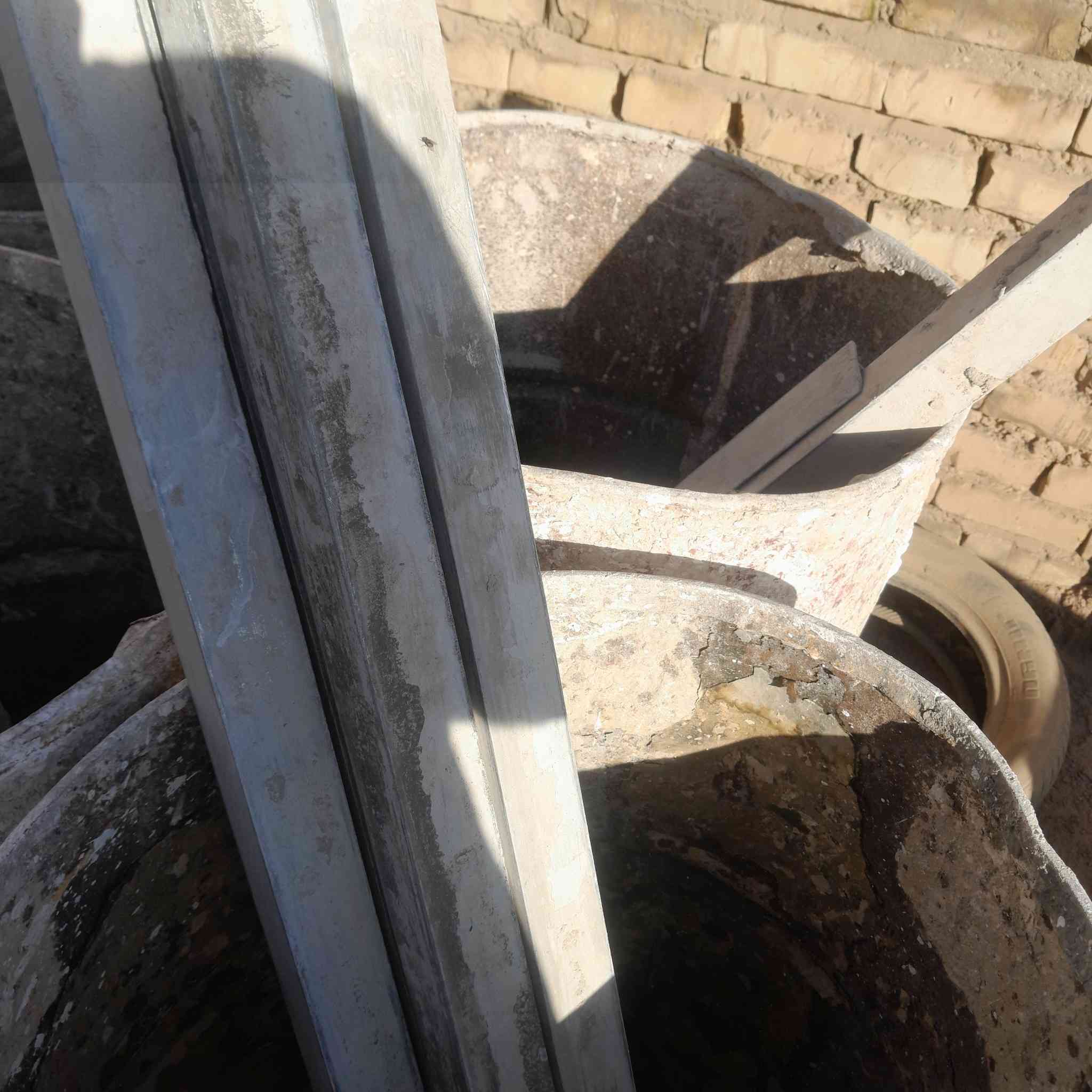 السلام عليكم سكله للبيع كامله وجاهزه حته موالج وطوس ومنكات وعكارب من كلشي كامله للبيع في الدوره سعر ٣٠٠ قفل مال محتاج ***********
