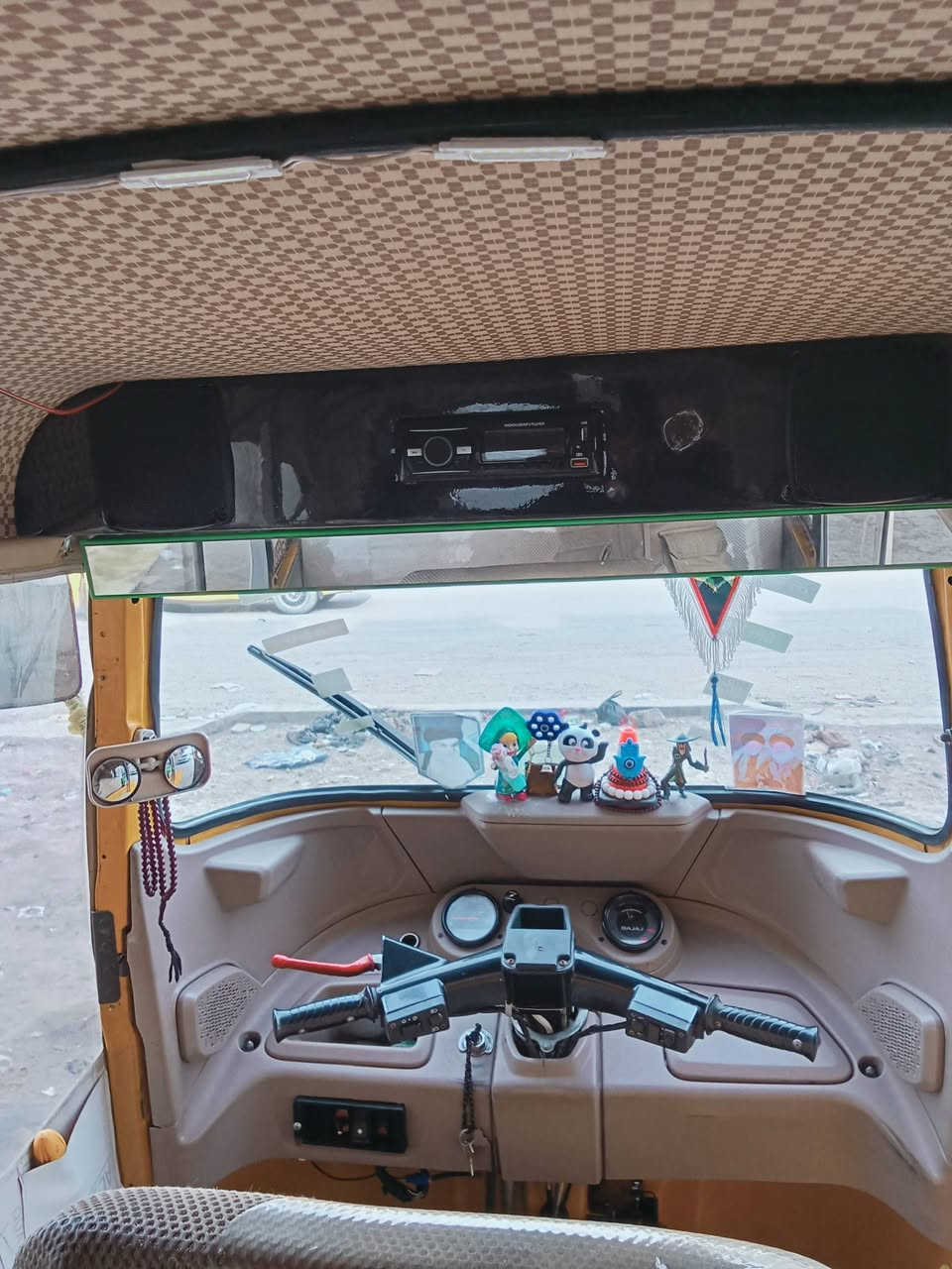 سلام عليكم تكتك البيع موديل 21داخله22كامله كفاله من اي ضربه تكحيلات فقط تكتك خير من الله المكان بغداد الامين المعلمين ***********
