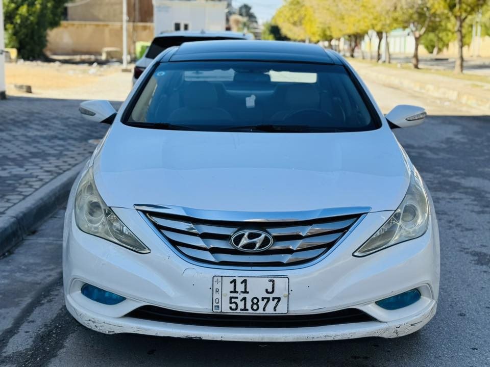 سوناته موديل 2011 وأرد خليجي سياره كفاله عامه من ضربه وصبق وتبديل سياره فول موصفات واحد على واحد سعره 119 وبيه مجال رقم هاتف ***********موصفات سياره شاشه كامره خلفيه مثبت سرعه تحكم استيرن شاير بل مري كشنات كهربائي حساسات خلفية ماميه بنيرامه محرك 2400 دوش مريات شفط مكان سياره كربلاء مكلف بل نشر
