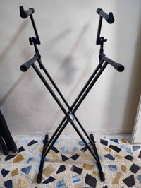 ستاند دبل مال اورك شرط جديد  سعره 50 الف قفل مكاني موصل  07717308509