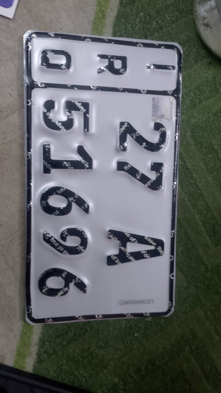 سلام عليكم اخــ.ـوان تبديل ارقام كية بســتة بريجو كية حمل جميع السيارات  ارقام من صدامي الي نكليزي شمالي جنوبي اي شي موجود من الاماني هم نكليزي بدون راعي توم ((((توووم)))) السيارات الادوات جميع السيارات اخون اقرة عدل بس سيارات حديدة موجود ترقيم من صدامي الي نكليزي تحياتي لجميع
للأتصال والاستفسار 
📞 
***********
