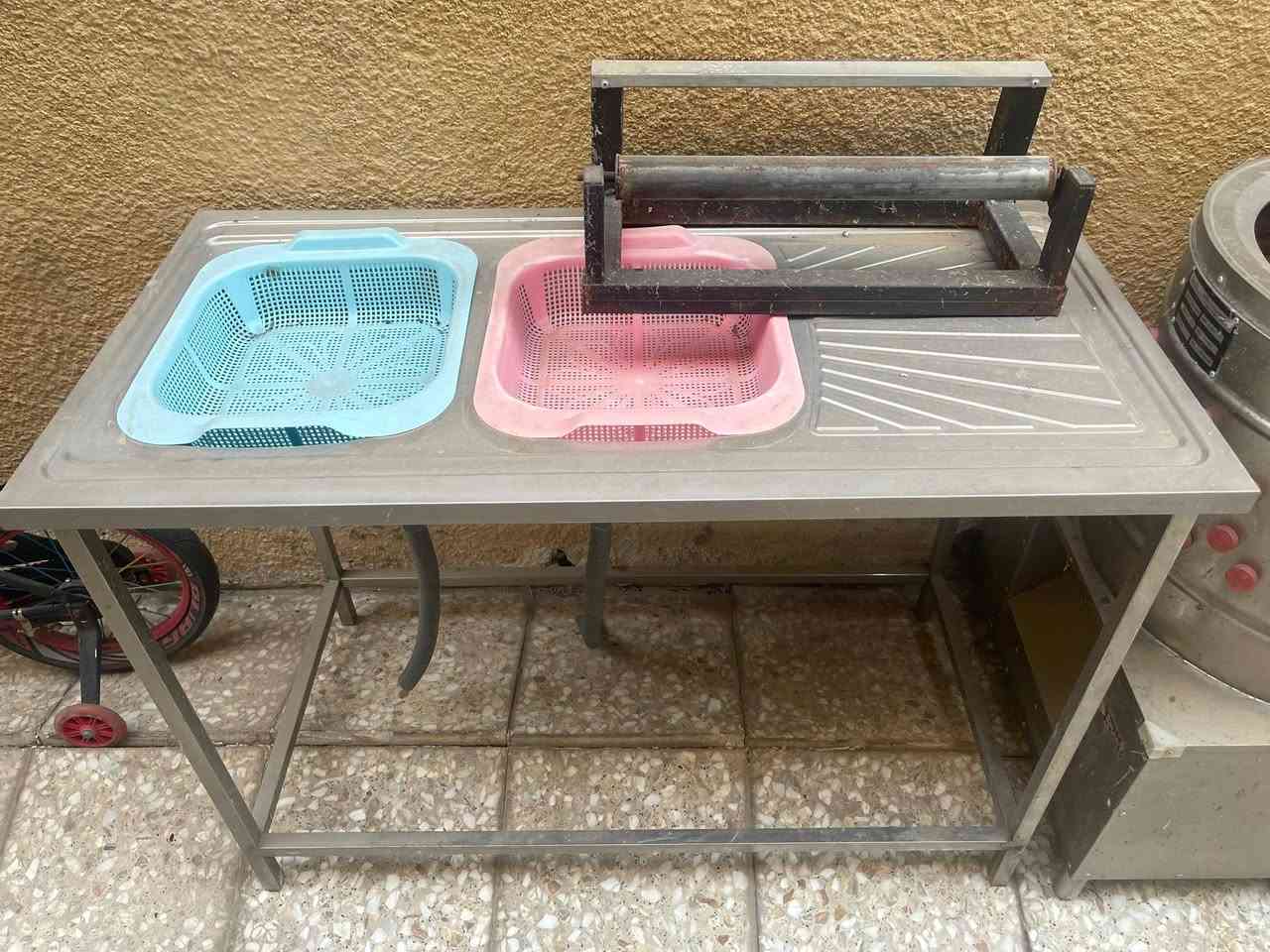 غراض مال محل دجاج للبيع
***********
