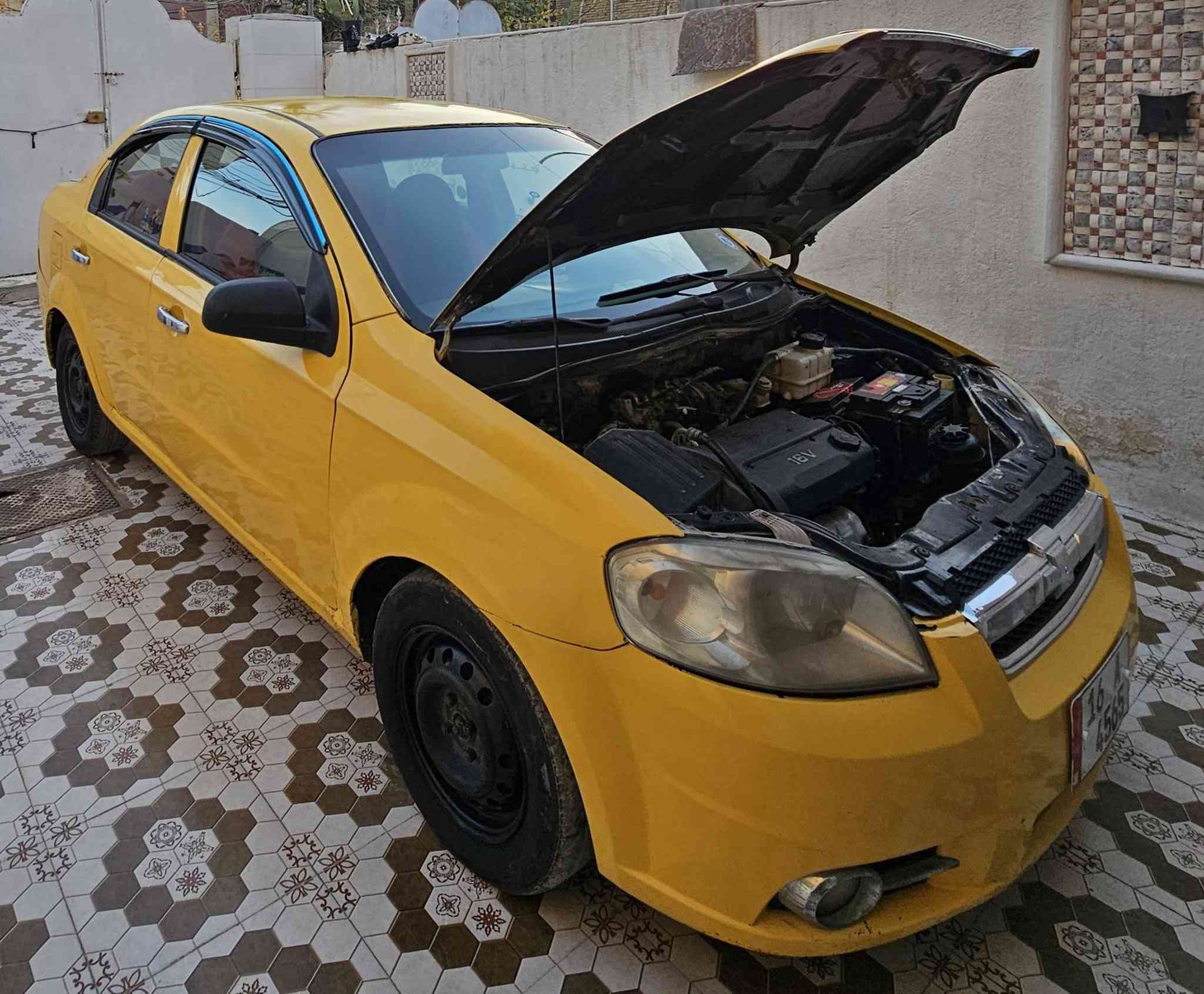 السلام عليكم افيو خليجي موديل 2008 رقم قادسيه انكليزي سياره حلوه وجديده مال جناي كير عادي  محرك مسكر مكان بابل السعر 43 الاتصل ***********
