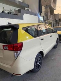 تيوتا أنوفا موديل ٢٣ خليجي تكسي دبي رقم بغداد السيارة مكينة ٢٧٠٠ ٤سلند...