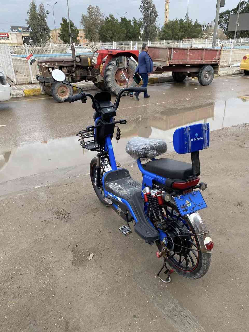 دراجة حجم 20 موديل 25 ، 5 باتري  تشغيل عن بعد ما بيها نقص مرتبة سعر الدراجة 195 الف موقعنا بعقوبة سوق المفرق عل شارع العام قرب جامع الزيتوني للأتصال ***********
