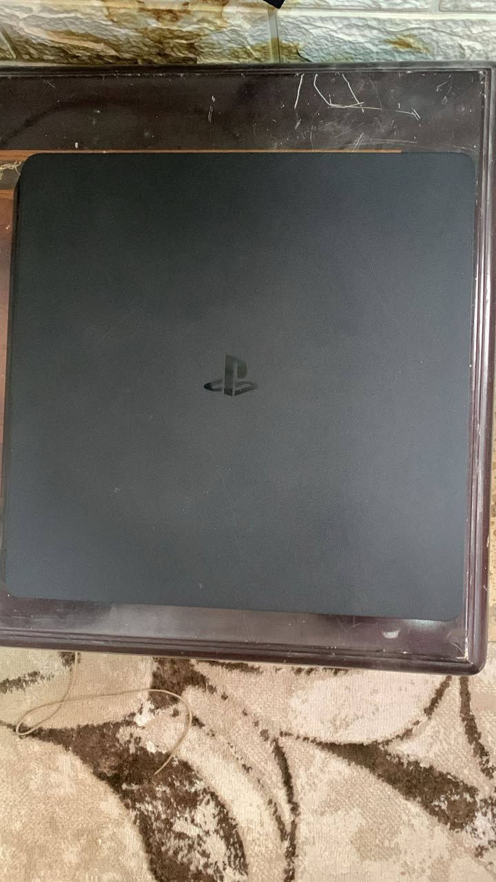 بلي ستيشن 4 اون لاين نظام 13.2
قابل للتهكير 
ملحقاته قرصين 
GTA 
The last of us 2
ويدة اصلية 

السعر 250 الف 
مكاني بعقوبة


**إذا كنت صاحب هذا الإعلان وتريد حذفه لأي سبب، رجاءا أرسل رسالة إلى الدعم الفني**