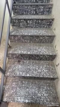 شقة  لليجار طابق ثاني نظيفة جدا تحتوي على صالة كبيرة +مطبخ +خدمات صحية...