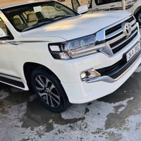 لاندكروز ٢٠١٩ • ٨ سلندر • رقم شمالي