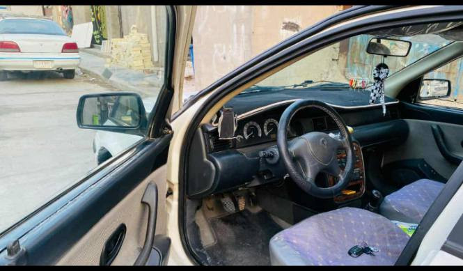 سمند خصوصي ٢٠١٠ سنوية جديدة هزة جديدة رقم انكليزي بأسمي .. تبديل بنيد وجاملغ فقط .. سيارة جاهزة واحلى من الصور .. السعر ٣٧ وبيها مجال
الاستفسار *********** 
ولي واتس اب .. اتصل وتدلل
