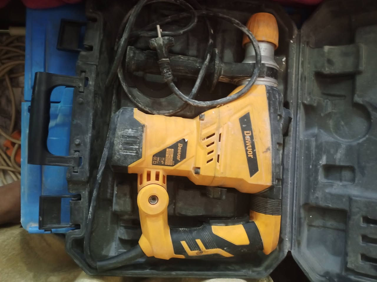 للبيع مكان بغداد ***********
