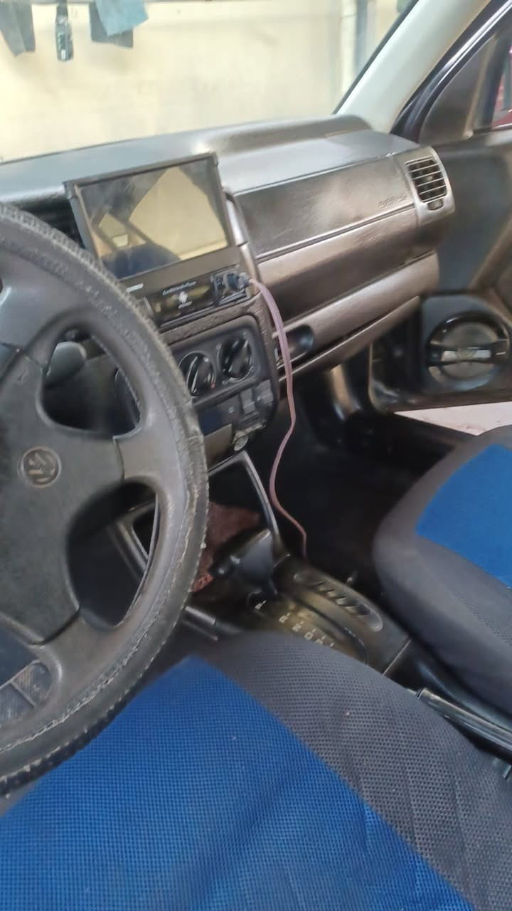 سلام عليكم كولف موديل ٩٥ كير محرك تبريد كشرها نضيف دواخل نضيفه سعر ٤٠ شراي يتصل ***********
