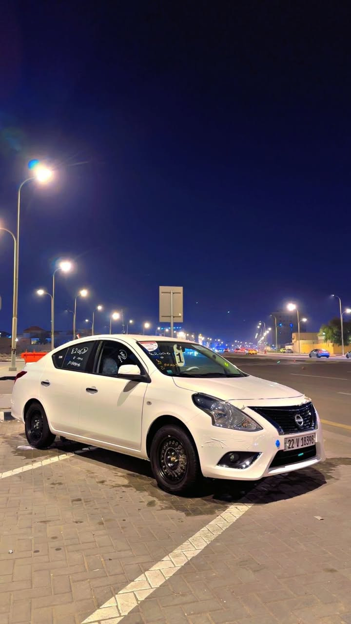 سلام عليكم نيسان سني مديل 25 هندي زيرو السياره ماشيه 8 الف السياره جديده بلكاتون دوشمه عام كشنات نحله ارضيه مدوشمه السياره كلش جديده بيها بارد بلباب الخلفي فقط السعر 129 مكاني بصره رقم ***********
