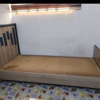 غرفة نوم خشب تركي للبيع مع ملحقاته للأتصال على الرقم 07853455095