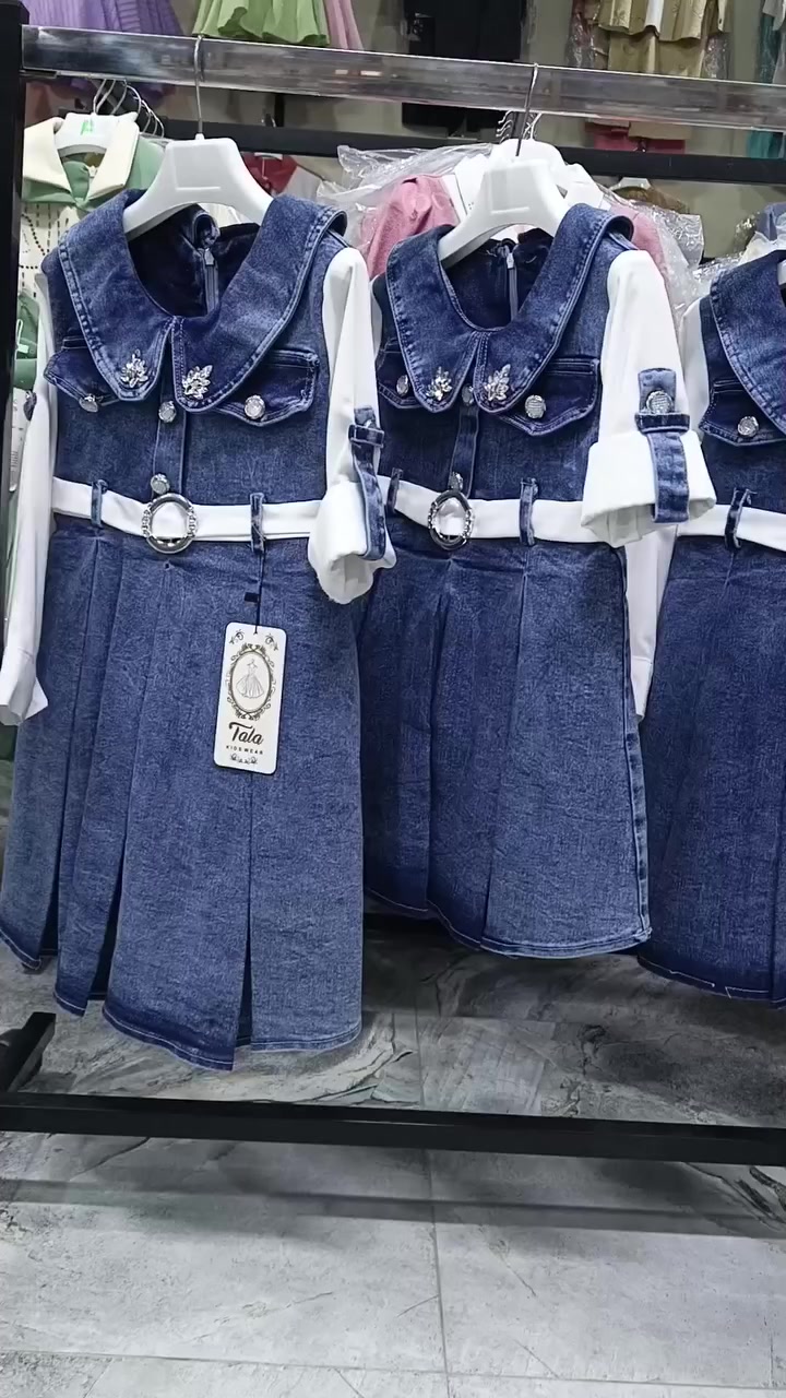 #جمال حقيقي👗 فستان بناتي متوفر داخل الفرعين الاول والثاني
العنوان نجف حي الميلاد شارع السوك
الكندي للالبسة النسائية والاطفال 
tiktok.com/@apeel.alkndee


**إذا كنت صاحب هذا الإعلان وتريد حذفه لأي سبب، رجاءا أرسل رسالة إلى الدعم الفني**