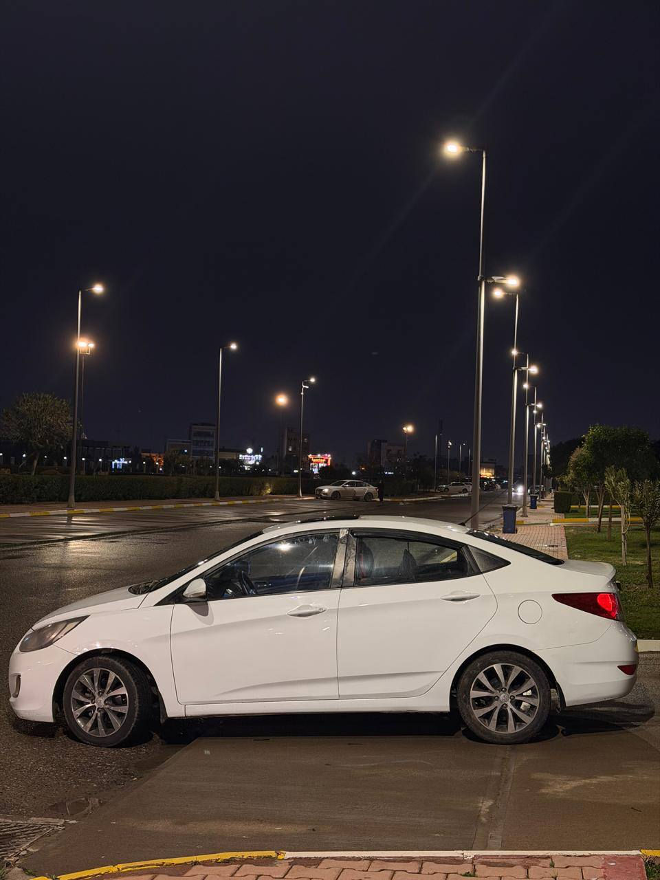 سياره اكسنت ٢٠١٥ وارد خليجي اللون ابيض  رقم ذي قار  السياره باسمي تحويل ثاني يوم
سنويه ٢٠٣٠ تسقط
السياره جاهزه
تبريد شغال 
حداديه جديده 
السعر خاص لتواصل علئ الرقم ***********
