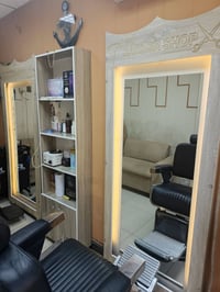 مرايات • رف • للبيع