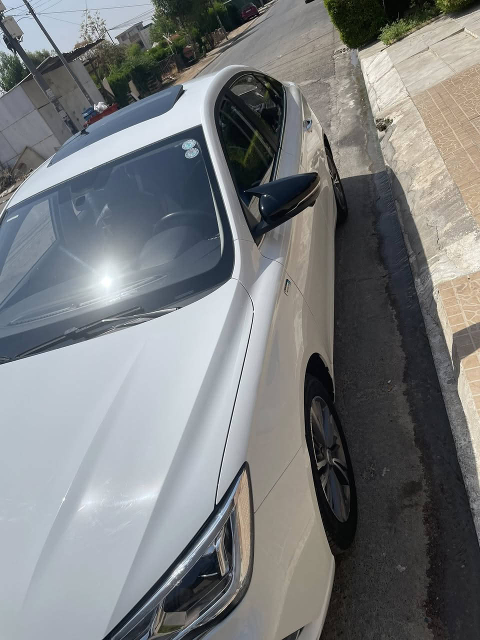 السياره فول موديل 2022 رقم دهوك باسمي مكاني اربيل السياره مكفوله من الرقم الى الرقم بيها فقط حالوب خفيف السياره داخل الضمان ماسيا 47 الف  السعر 110$  رقم مبايل ***********
