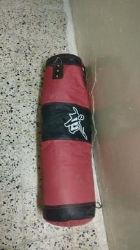 كيس ملاكمة • نظيف • شبه جديد