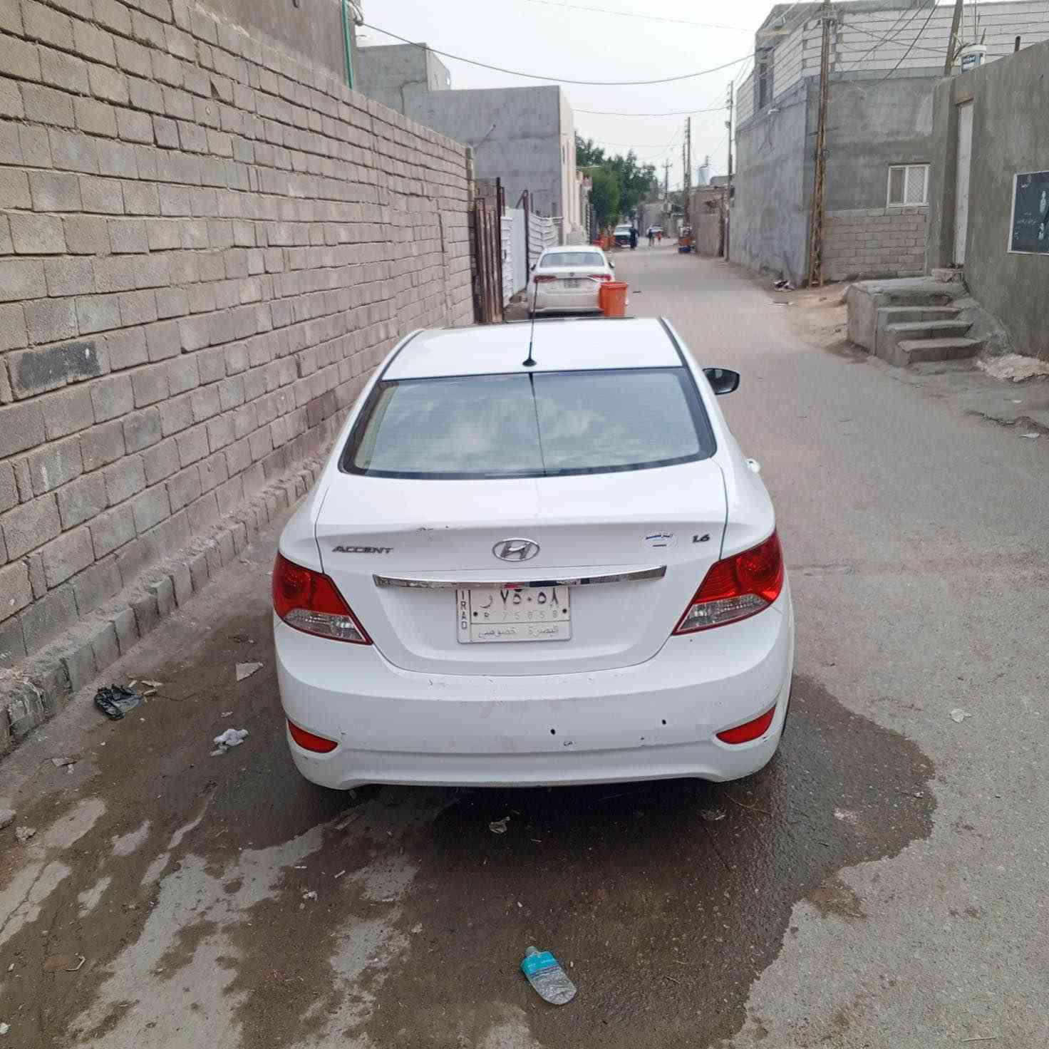 السلام عليك اكسنت موديل   2014 
خليجي سياره مكفوله من صبغ وضربه فقط مبدل باب العبري بالصدر
سنويه 2027
سياره جاهزه 
 حداديه تخم تاير  
مكينة 1600 دوش
سعر 95 وبيها مجال قليل 
*********** البصرة, العراق
