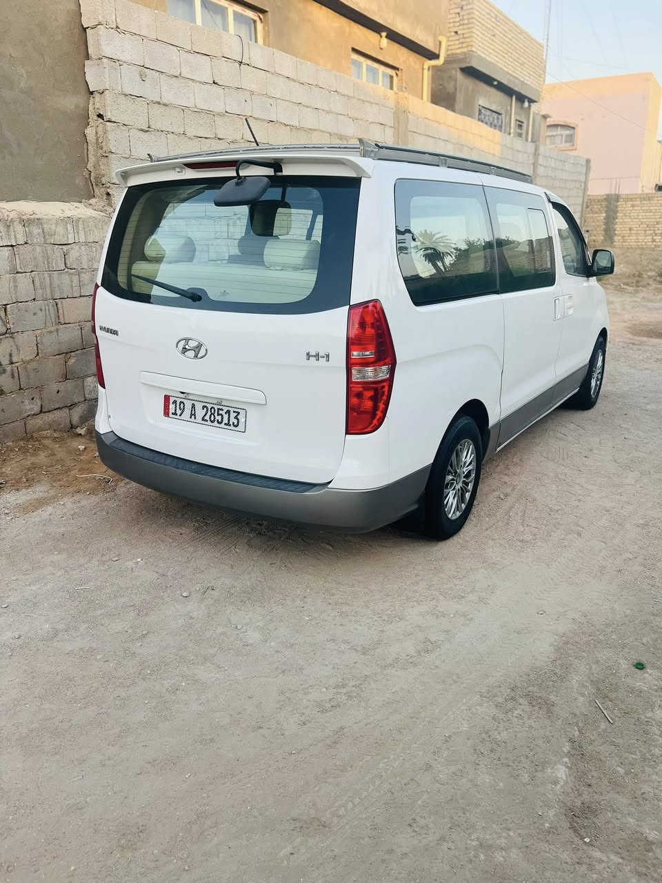 سلام عليكم ستاركس لبيع 2018 كافة فقط بارد قليل مكان السياره كربلاء طوريج استفسار ***********
