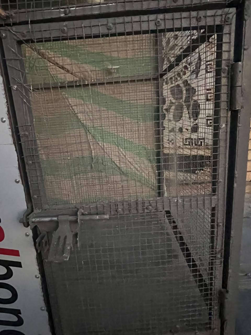 سلام عليكم قفص للبيع وسعر 120الف وبيه مجال الطيبين


**إذا كنت صاحب هذا الإعلان وتريد حذفه لأي سبب، رجاءا أرسل رسالة إلى الدعم الفني**