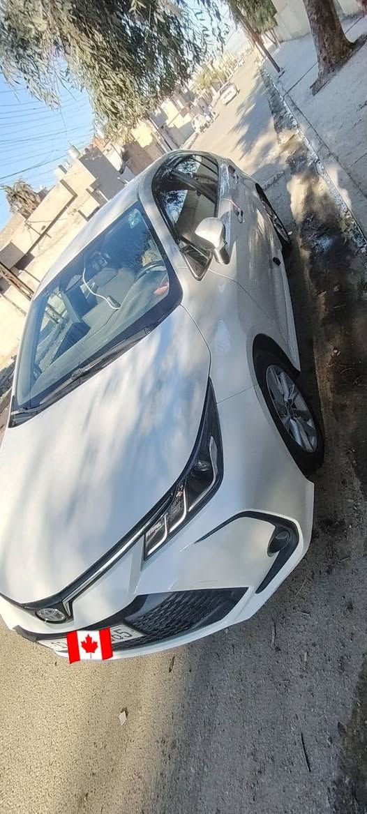 كورلا هاييرد 2024 وارد الضفة وليس صيني بدون ايرباكات ولا دواخل مجرد تعديل بارد وبدلت جنطة اصلية ودعامية هم 
السيارة  خير من الله سرعتها والكبس مالتها بس الي جانين هذا الوارد يعرفوها
السيارة جاهزة من كلشي 
اكو جامات مضللة من الشركة
كلشي موضح بالصور
بيها sport /normal eco مودات
يطارية ليثيوم ايون من الشركة 
راداررات وحساسات 
مثبت سرعة تحكممات ستيرن
السيارة يحتاجلها بولش واحتمال بعد يومين ابولشها
مكانها موصل
سبب البيع دا اجيبID4
***********شراي اتصل  السعر155وبيها مجال.
