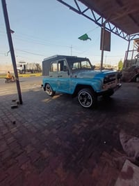 واز البيع موديل 2000 مكينه وكير ونجي مكفولات وشاصي مكفول تحويره دسكات ...