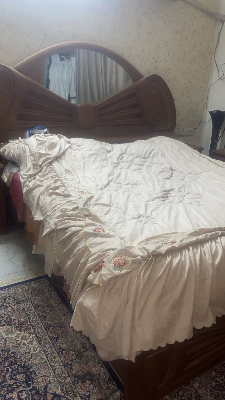غرفة صاج ٦ ابواب ملحق
بلا ضرر نظيفة جداً وضخمة
مكاني العامرية سعرها ٥٠٠


**إذا كنت صاحب هذا الإعلان وتريد حذفه لأي سبب، رجاءا أرسل رسالة إلى الدعم الفني**