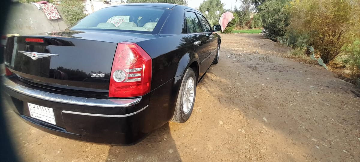 كرايسلر اوباما ٢٠٠٩ /  كلين / رقم واسط / نضيفة كلش /     محرك ٣٥٠٠/  مكفولة وجاهزة / بأسمي / موجوده في الكوت
/ قضاء الاحرار  [ الحسينية ] 
للإستفسار الاتصال براعيها  ***********
