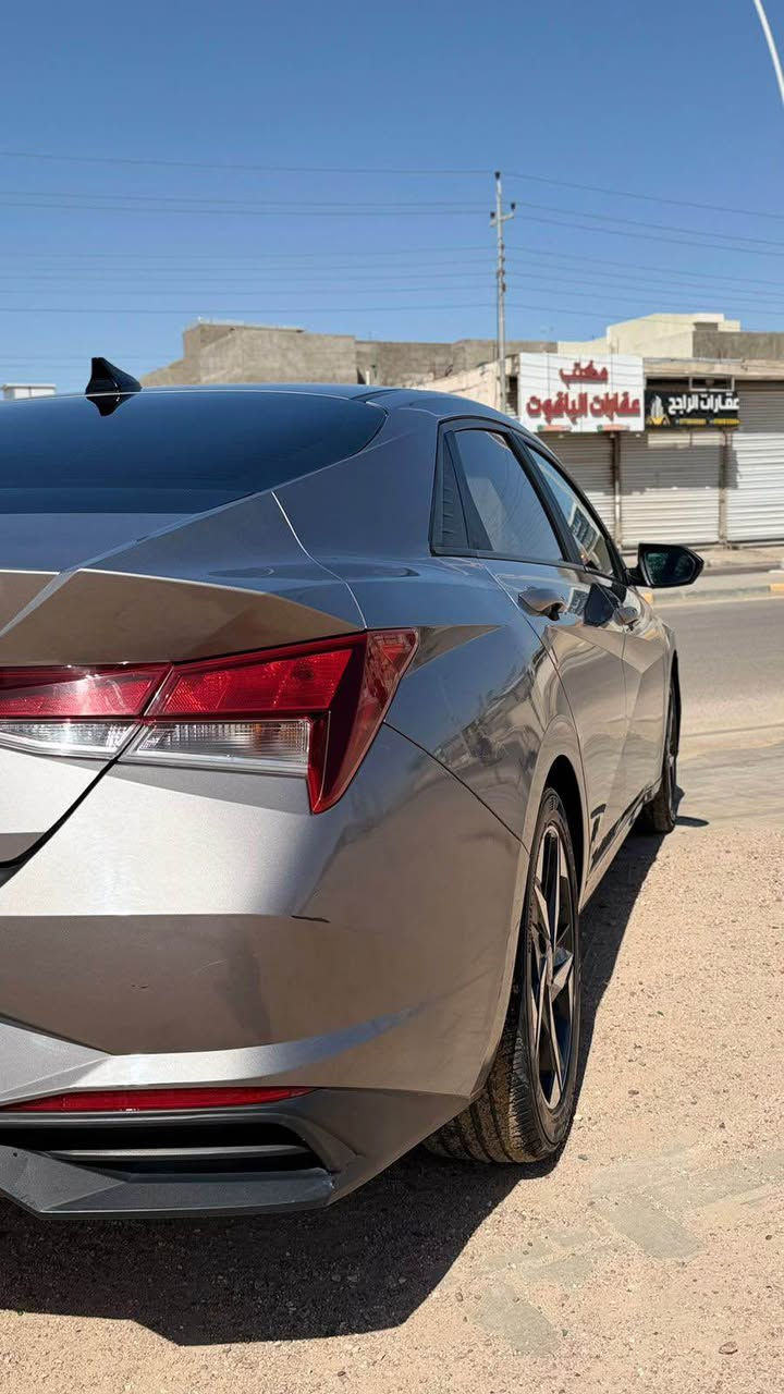 مكلف بلنشر رقم صاحب السياره بلوصف
النترا 2023
ماشيه 50الف
معوقين بصره / وكاله مضمونه
السياره فول ما عده الفتحه
حادثها جاملغ السياق وربع البنيد وبيها بارد بلباب الخلفي قليل كير محرك كفاله
تبريد تدفئه كفاله
رادار 360
بصمد
شاشه متصله ديجتال
نضام ترحيب
ABS نضام
مثبت سرعه و قيادة ذاتيه
السعر 155 ورقه وبيها مجال قليل
***********
متواجد واتساب البصرة, العراق
