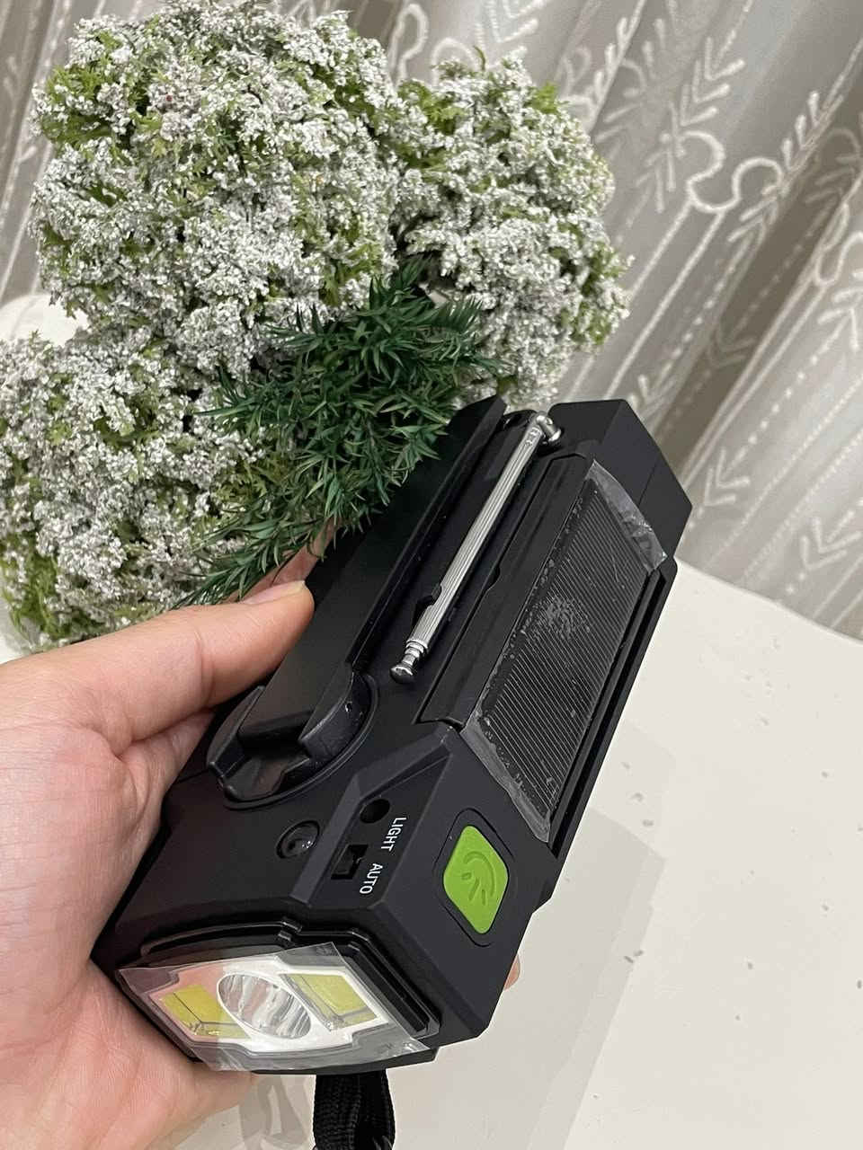 بعد اذن الادمن
راديو بهذا الشكل
موجة AM و FM
متعدد مصادر الشحن
سحب قوي 
مصابيح انارة
بوربانك لشحن الموبايل

للاستفسار و التواصل على الخاص
متوفر توصيل لجميع محافظات العراق


**إذا كنت صاحب هذا الإعلان وتريد حذفه لأي سبب، رجاءا أرسل رسالة إلى الدعم الفني**