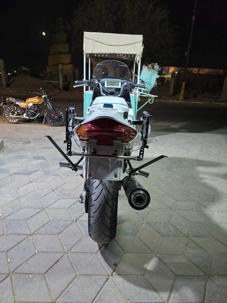 دراجه تفصيخ  ادوات 
توصيل جميع المحافضات vfr 800
تفصيخ ***********
