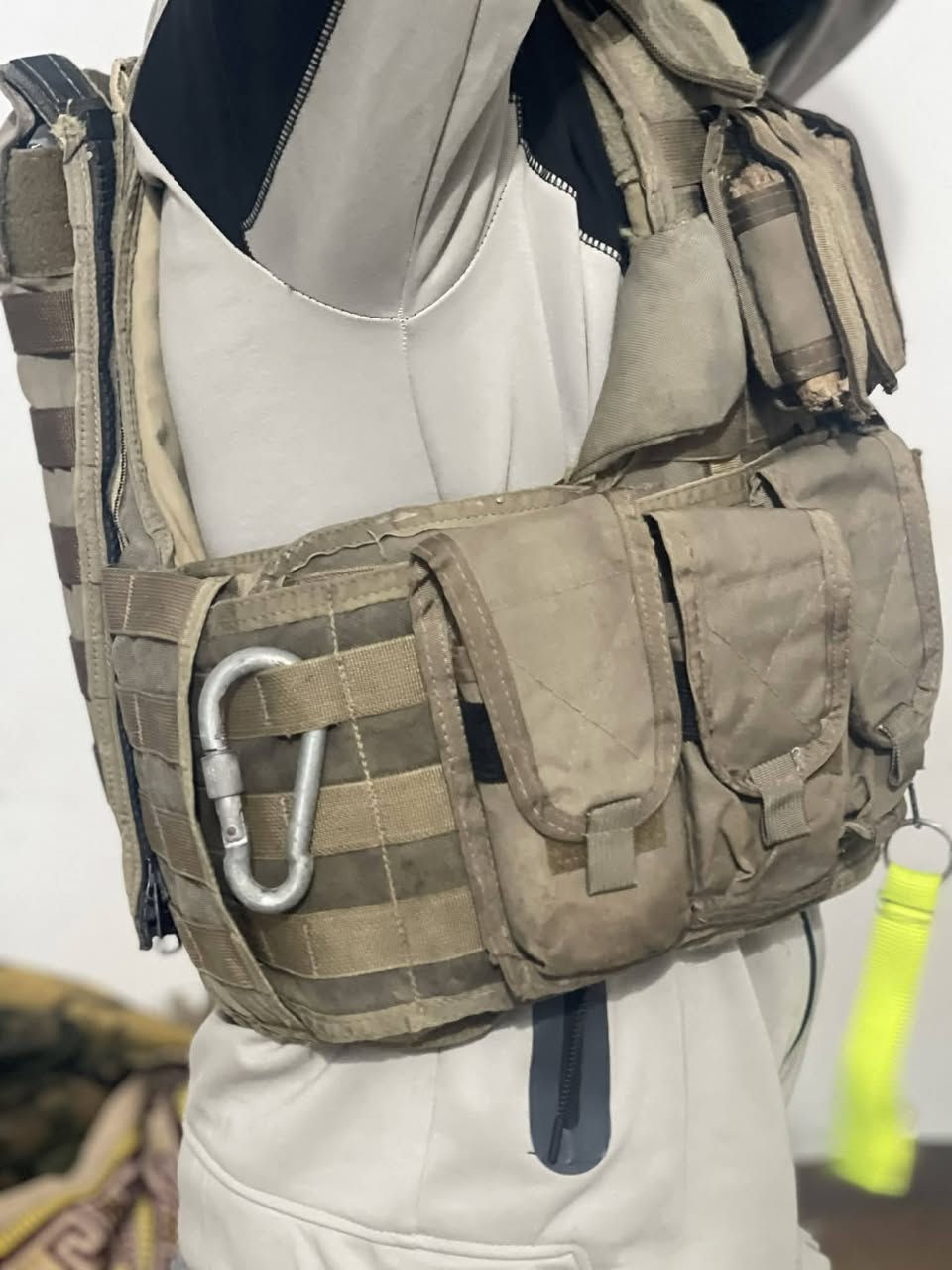 درع امرسون امريكي اصلي 
للبيع


**إذا كنت صاحب هذا الإعلان وتريد حذفه لأي سبب، رجاءا أرسل رسالة إلى الدعم الفني**