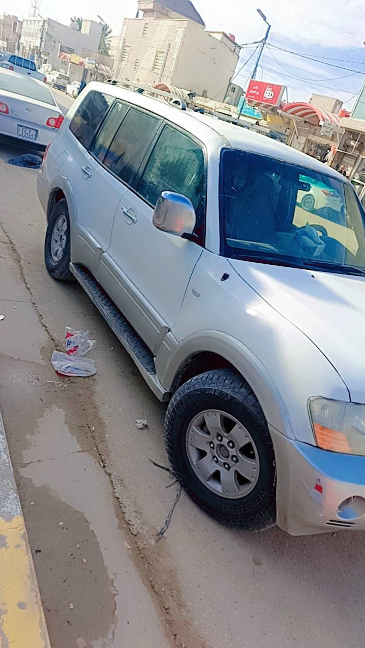 بايجيرو ٢٠٠٧رقم دولي باسمي مكينه ٣٠٠٠ خليجي البدي ما مكفول للبيع ٨٠ او مراوس بنيفاره المكان نجف مناذره ***********
