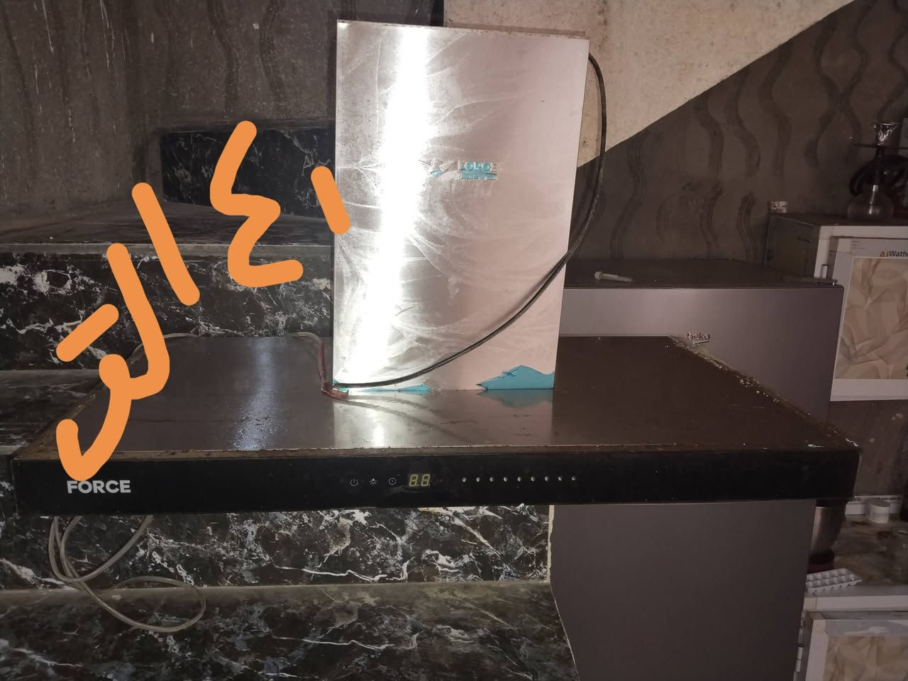 السلام عليكم البيع غراض كلمن وسعره شراي يتصل عنوان نجف ***********
