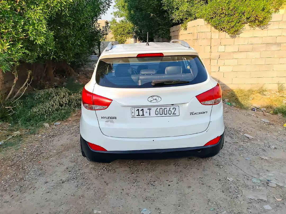 السلام عليكم للبيع هونداي توسان
2011خليجي محرك 2000دوش العنوان بغداد 
رقم التلفون *********** واتساب
