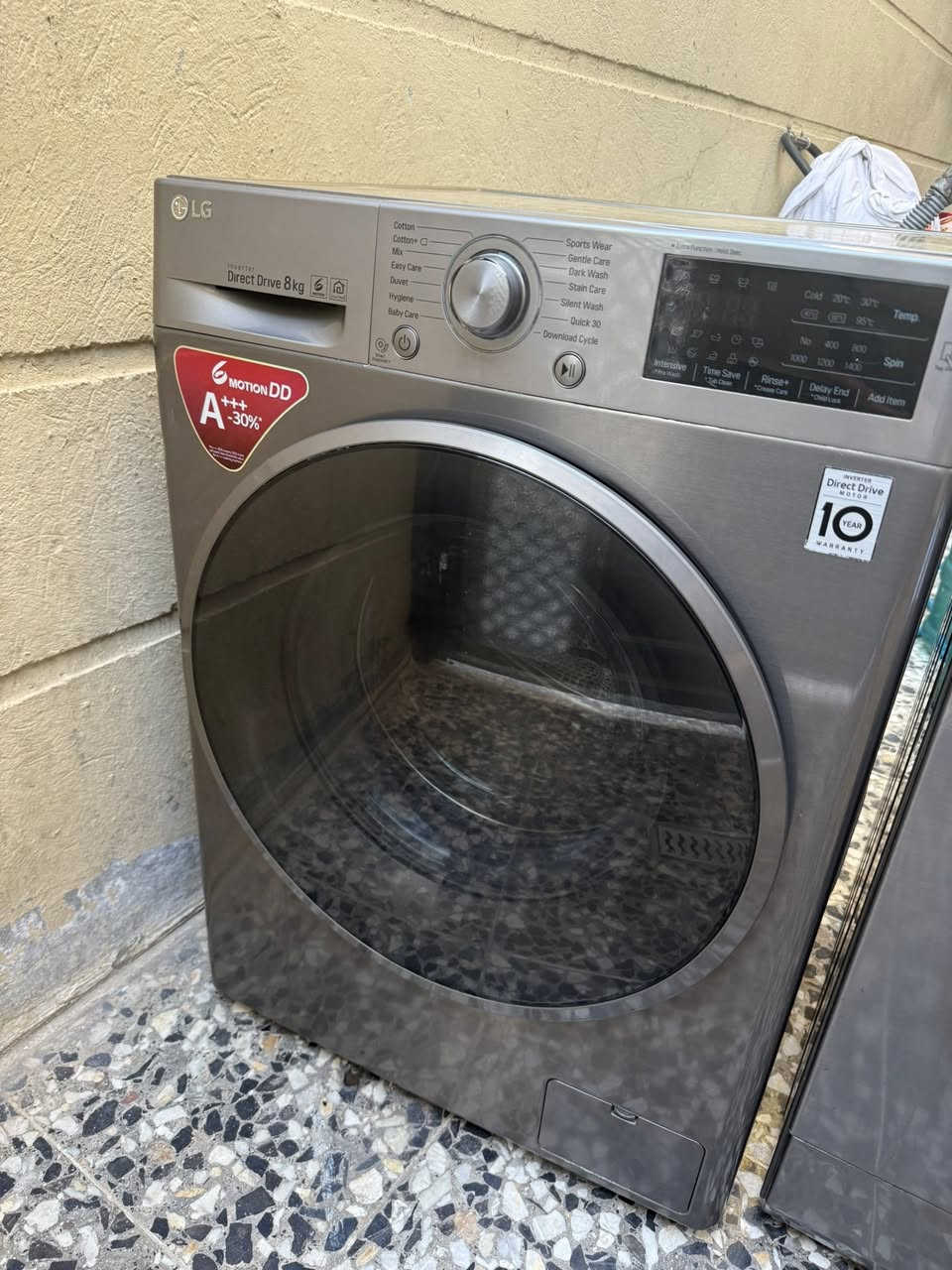 غساله عدد 2 lg الاصلي 
الوزن 8 كيلو الغسلات جدد كلش
مكانها شارع فلسطين 
سعر الوحده 450 الف
للاستفسار ***********
