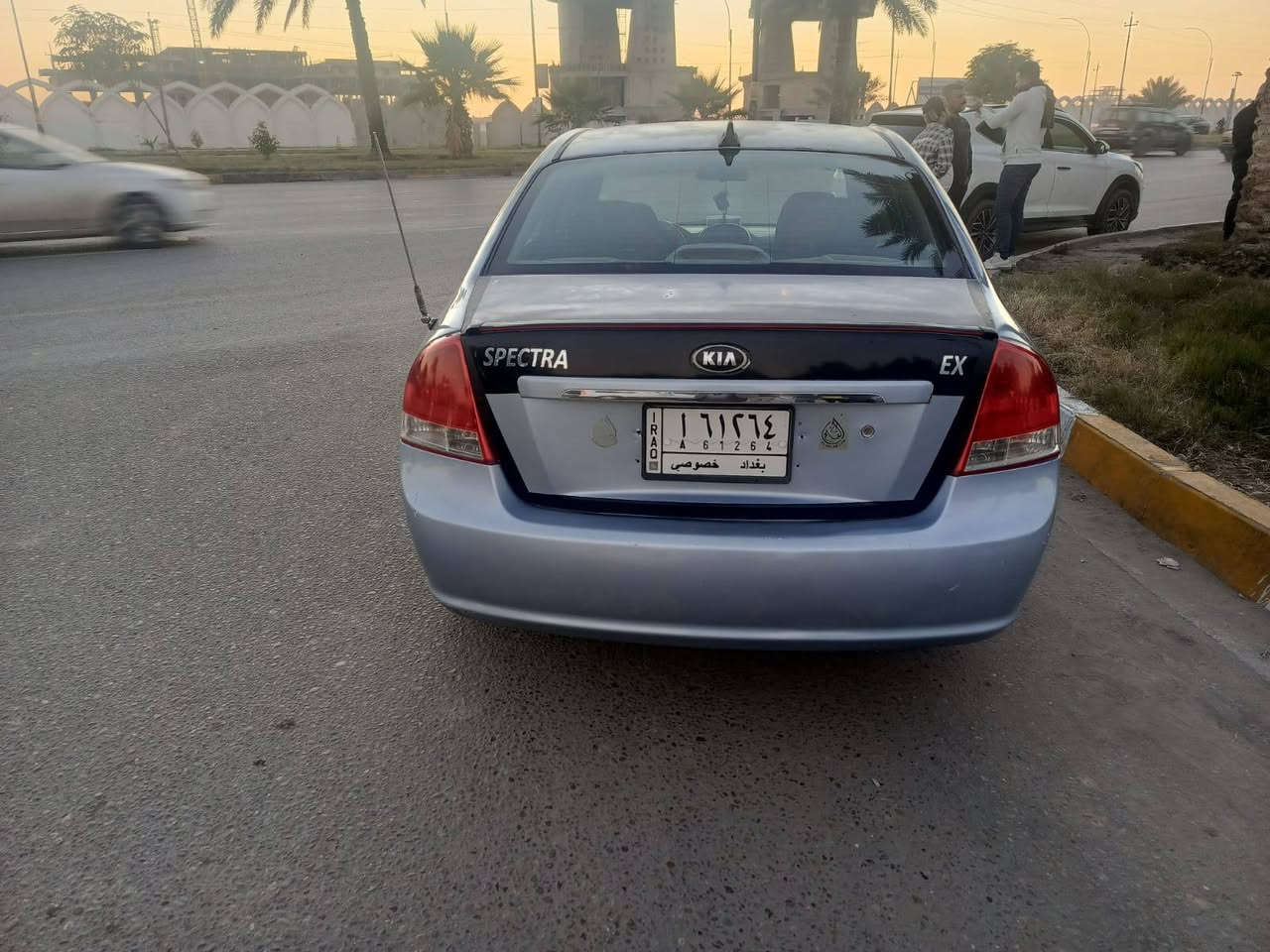 السلام عليكم كيه سبكتره 2008واد امريكي السياره بيهه صبغ حزام للجماليه وحادثهه جاملغ الامامي من امريكه ولغد مليوح شويه يم دبه الزراكات السياره كير مكينه حداديه تخم تاير تبريد تتفهه كهربائيات كله شغاله مكينه2000 السعر 73 وبيهه مجال شي بسيط علمود الجيه السياره باسمي رقم بغداد مشروع وطني العنوان كربلاء ما متواجد عالفيس الاتصال فقط رقم الهاتف
***********
